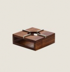 PLAYGROUND WALNUT TEAPOT WARMER 14X14CM X1