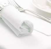 AMALFI NAPKIN WHITE 51x51CM HEMMED EDGE