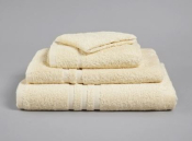 SUPERIOR FACE TOWEL CREAM 500GSM 30X30CM