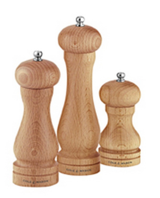BEECH 200MM PEPPER MILL